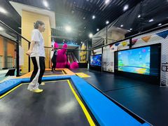 -嗨马乐动室内潮玩运动·团建·轰趴·桌游(南丰汇店)