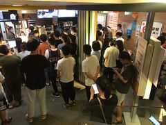 等位区-麦当劳(鼓楼店)