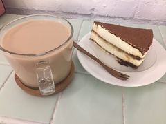 -有猫主题·治愈系猫咖(曾厝垵店)