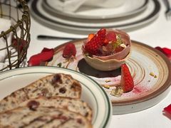 -Mogul Eatery·大亨餐酒馆