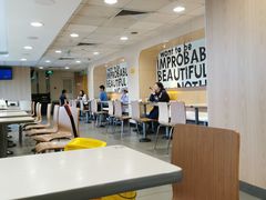 大堂-麦当劳(军博店)