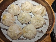 -馋三尺蟹粉小笼(人民广场店)