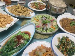-快乐老家三鲜饺子东北菜(南六中路店)