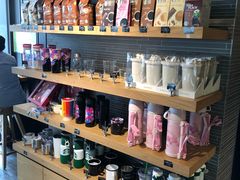 零售区-星巴克(北京长安商场店)
