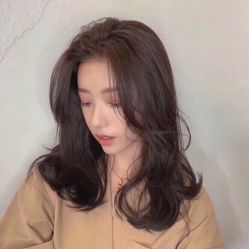 -明洞造型精品烫染