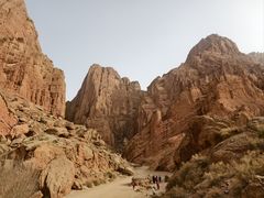 -天山神秘大峡谷