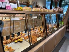 -Dough&Joe团憩(瑞虹天地月亮湾店)
