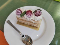 -上海浦东假日酒店