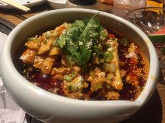 -三人行骨头王火锅(长寿店)