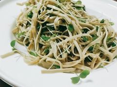 香椿苗拌豆丝-峪鸡餐厅