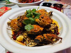 -肥肥虾庄·金牌油焖大虾(首义路店)