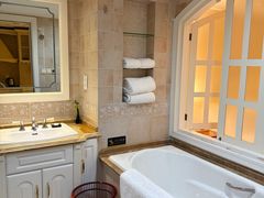 -平湖九龙山庄园圣马可酒店