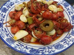 -江城燕子大排档(江汉路步行街店)