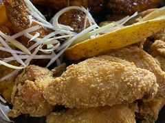 酱油炸鸡-MI WU FACTORY米屋美食工厂餐厅(绿地店)