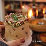 和喜欢的人一起吃饭，连空气都会变得浪漫！