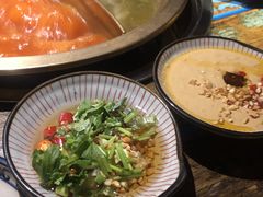 -房子红了鱼豆花重庆老火锅(广厦学院店)