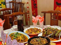 -那家老院子东北菜·饺子·小鸡炖蘑菇(艳华街店)