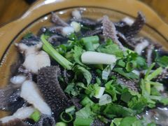 -小杨翘脚牛肉