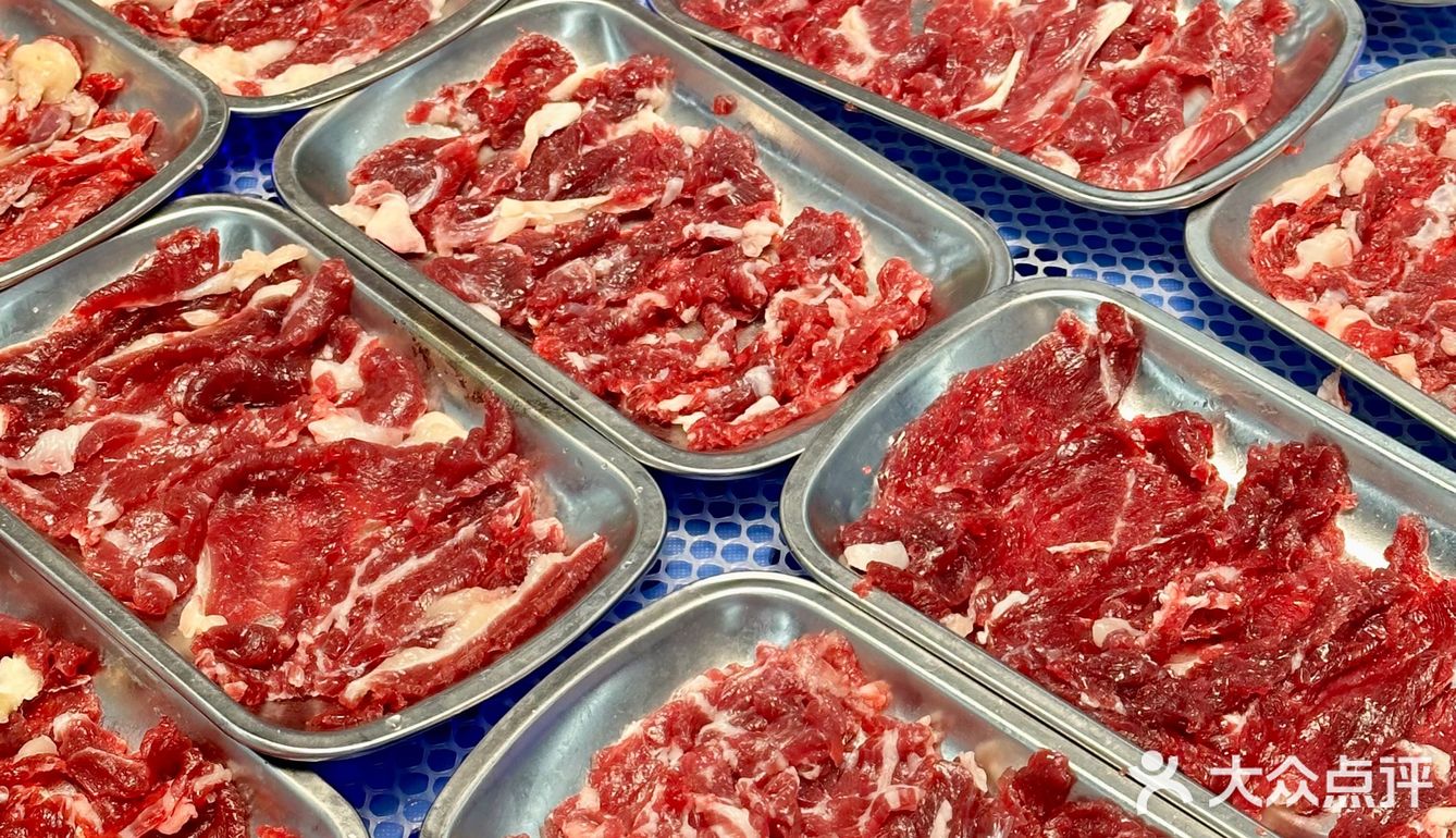 这大场面和闽南人办酒席一样？？