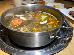 酸萝卜鸭架汤-守柴炉烤鸭(科华中路王府井店)