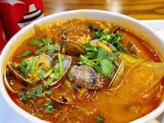 香辣大虾-何记花甲(海岸城旗舰店)