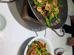 -费大厨辣椒炒肉(高铁吾悦广场店)