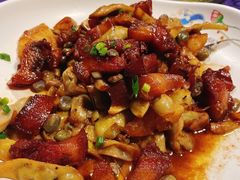 黄金勾烧肉-95号酱骨·一块豆腐(展春园西路店)