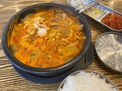 -吴草鸡爪오초닭발韩食堂(融恒盈嘉中心店)