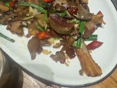 -郑件洋芋饭庄