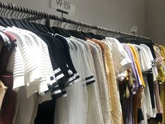 -URBAN REVIVO(大信新都汇店)