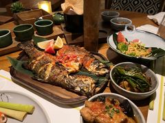 -三亚艾迪逊酒店·海滩烧烤 BARBACOA·现场乐队·浪漫晚餐·烧烤海鲜