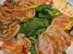 -花菇朵·云山雀 ll 野生菌锅·野果酸汤·精品滇菜(万柳店)