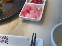 -吴越荣记苏州菜·松鼠桂鱼 100% 活鱼现做(月光码头店)