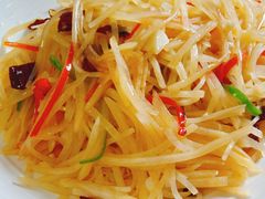 -老乡村美食农庄