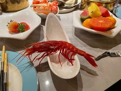 -雍容荟帝王蟹活龙虾展台自助(IFS黑金店)