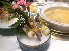 -领鲜天下·焗海鲜·花胶鸡(天目里店)