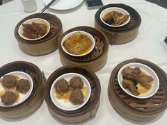 -万龙洲海鲜(大兴绿地缤纷城店)