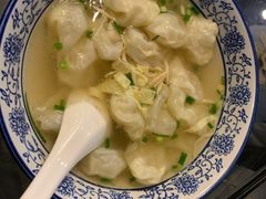 鸡汤泡泡小馄饨-绿杨馄饨店(湖滨新天地店)