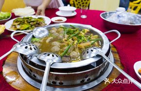 Fengcheng Beef Delight