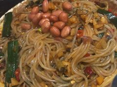 老表记爆炒螺蛳粉-老表记广西宵夜螺蛳鸭脚煲(西大店)