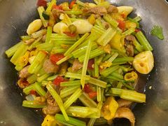 干锅肥肠-新新湘菜馆(新中街二条店)