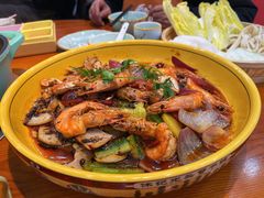 -休记光头香辣蟹干锅(绵竹店)
