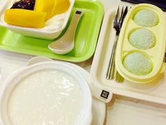 -满记甜品(日月光二店)