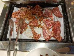 -爱客得牛排海鲜烤肉·火锅自助(春熙路黑金好店)