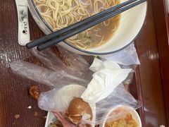 -百年老字号·观振兴蟹黄面·三虾面·苏式面(观前街富仁坊巷店)