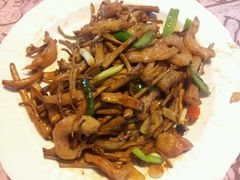 茶树菇猪颈肉-茂德公草堂
