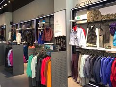 -ARC'TERYX始祖鸟(奕欧莱奥特莱斯店)