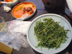 -川流不息·地道川菜·小龙虾(松东路店)