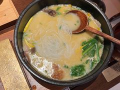 -银米·云南传统过桥米线(双廊黑金冠店)