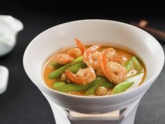 -鞍山大白鲨美食酒店